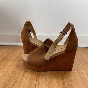 Lucky Brand wedges, never worn. Size 8